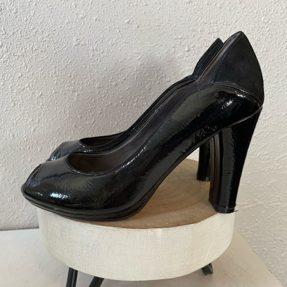 Adrienne Vittadini Black Chunky Heels Size 8M EUC
